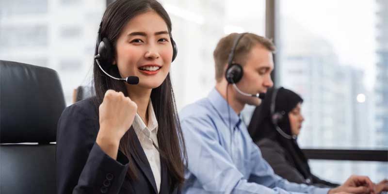 Đội ngũ CSKH có thể cung cấp cho bạn những thông tin khuyến mãi chi tiết và rõ ràng